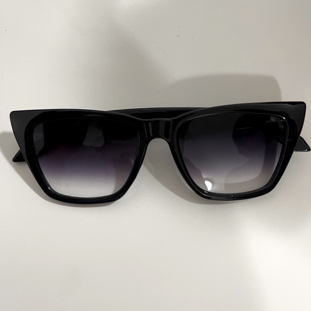 Quay Sunglasses
